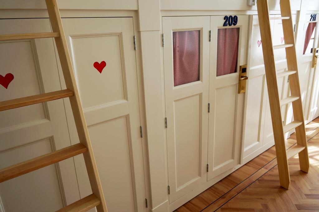 De Bedstee Boutique Capsules (Adults Only) Hotel Amsterdam Bagian luar foto
